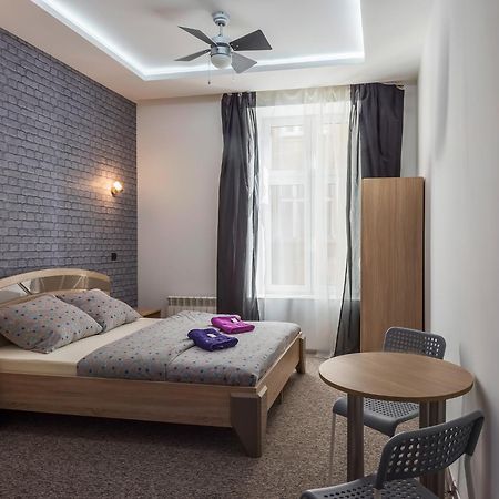 Queen Apartments Красков Екстериор снимка
