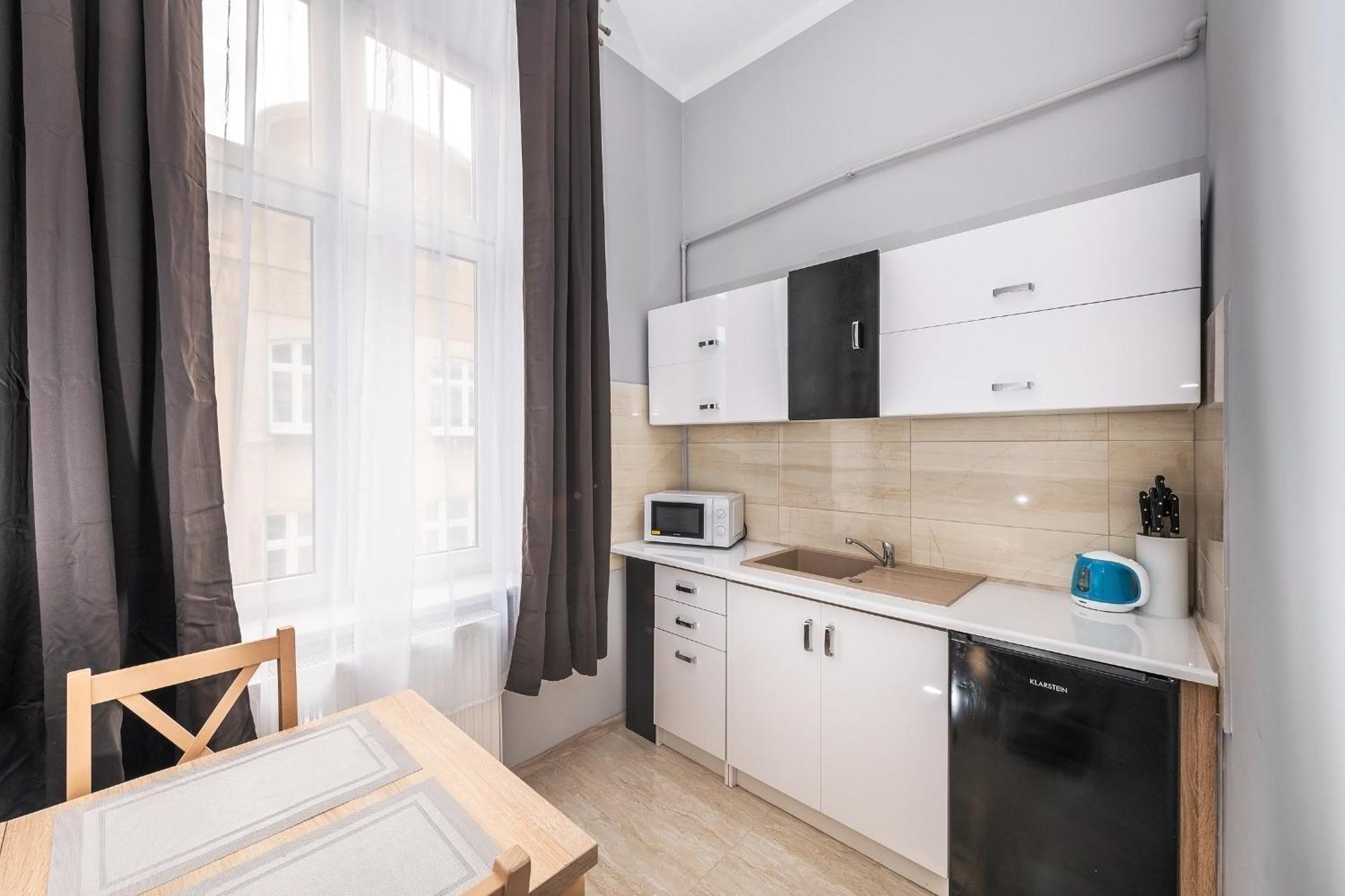 Queen Apartments Красков Екстериор снимка
