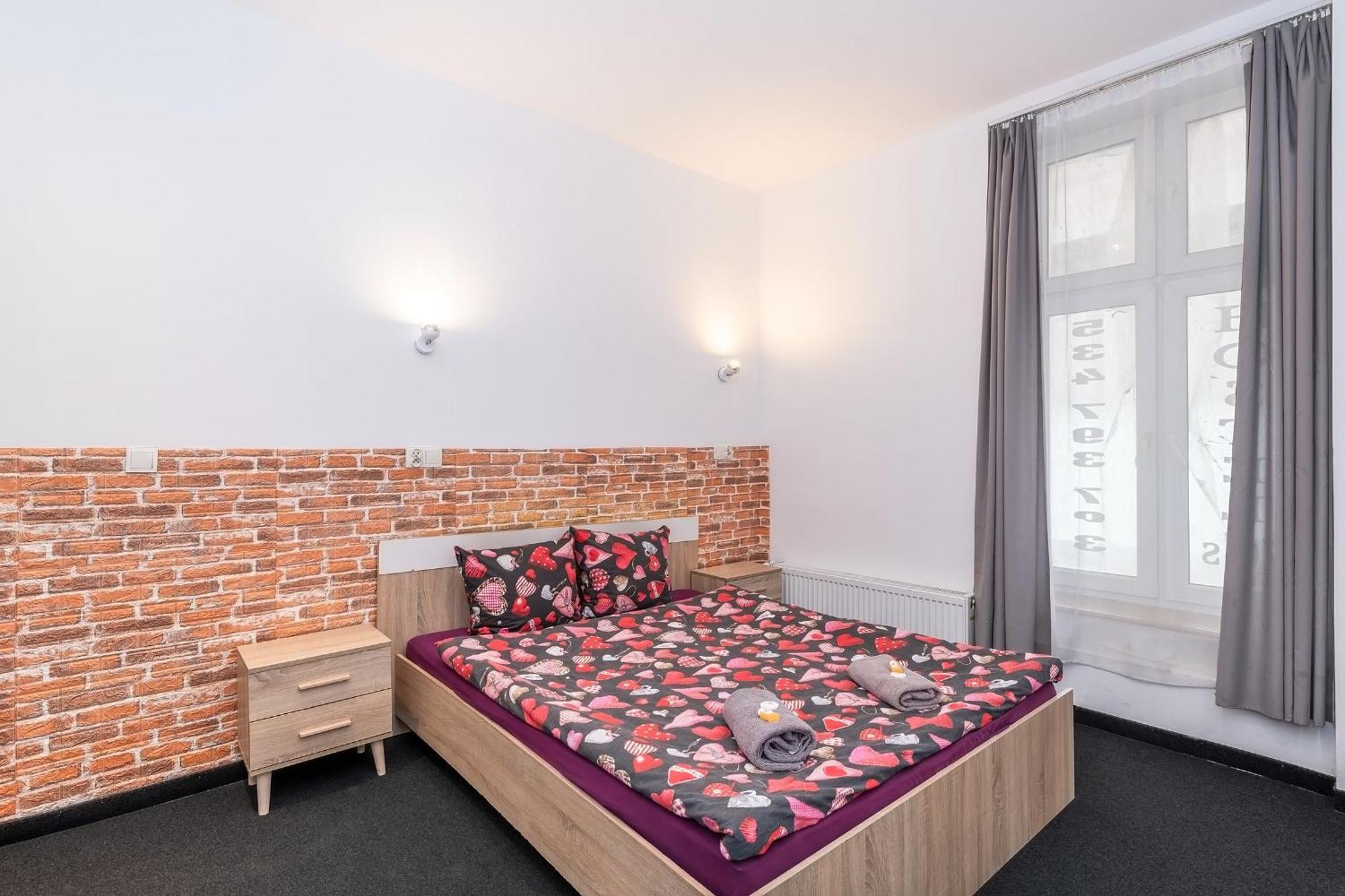 Queen Apartments Красков Екстериор снимка