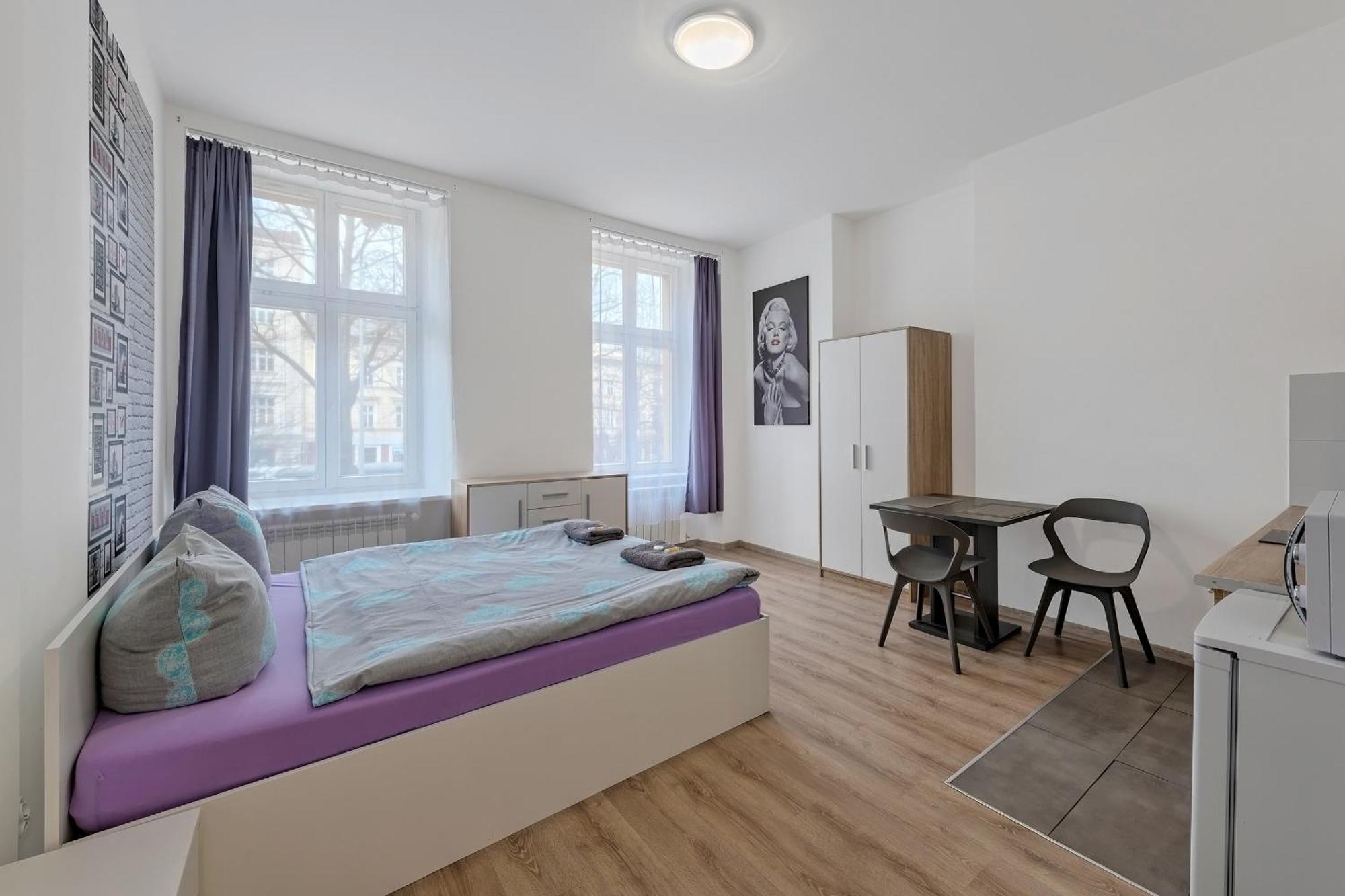 Queen Apartments Красков Екстериор снимка