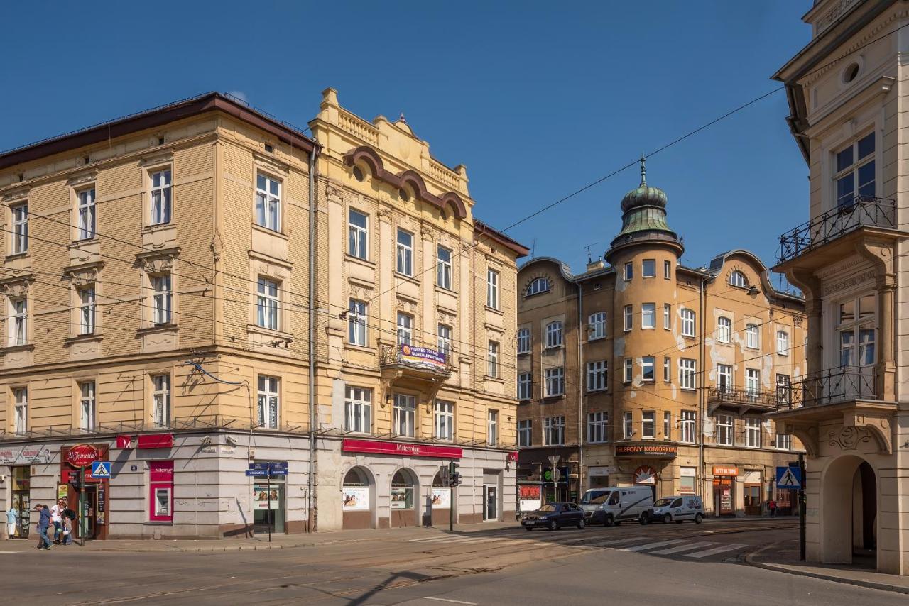 Queen Apartments Красков Екстериор снимка